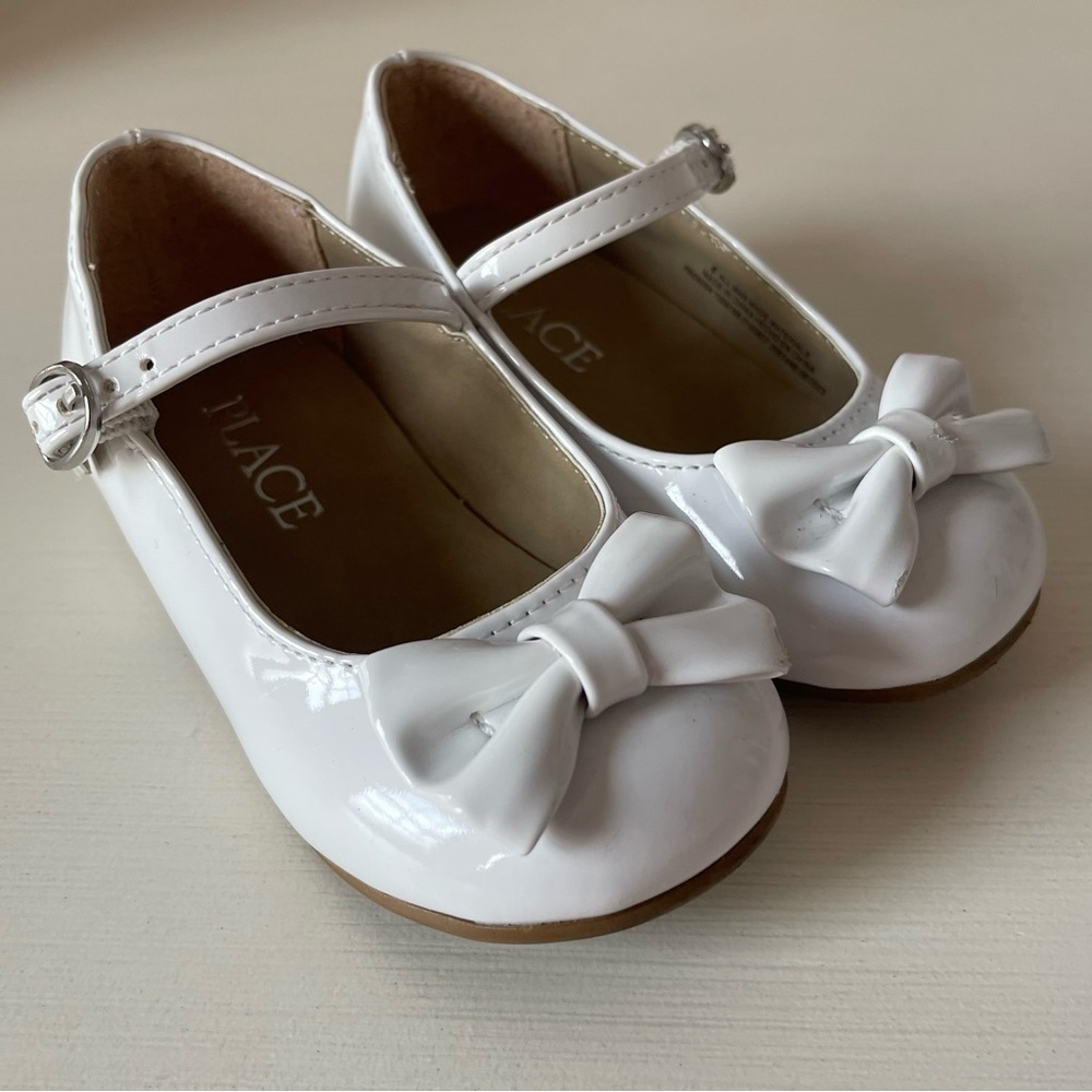 The Children’s Place White Patent Dress Shoes Toddler Size 6